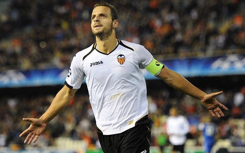 Valencia striker to join Spurs