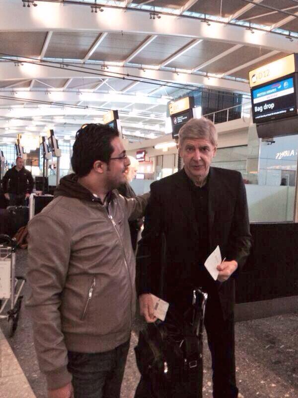 Wenger spotted at Heathrow airport