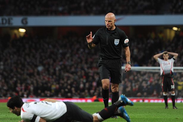 Ref made too many mistakes in Arsenal v Liverpool Cup tie