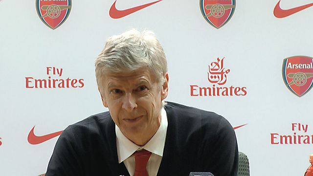 Wenger refuses to say where his priorities lie